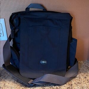 Eagle Creek Black Shoulder Bag with Adjustable Crossbody Strap